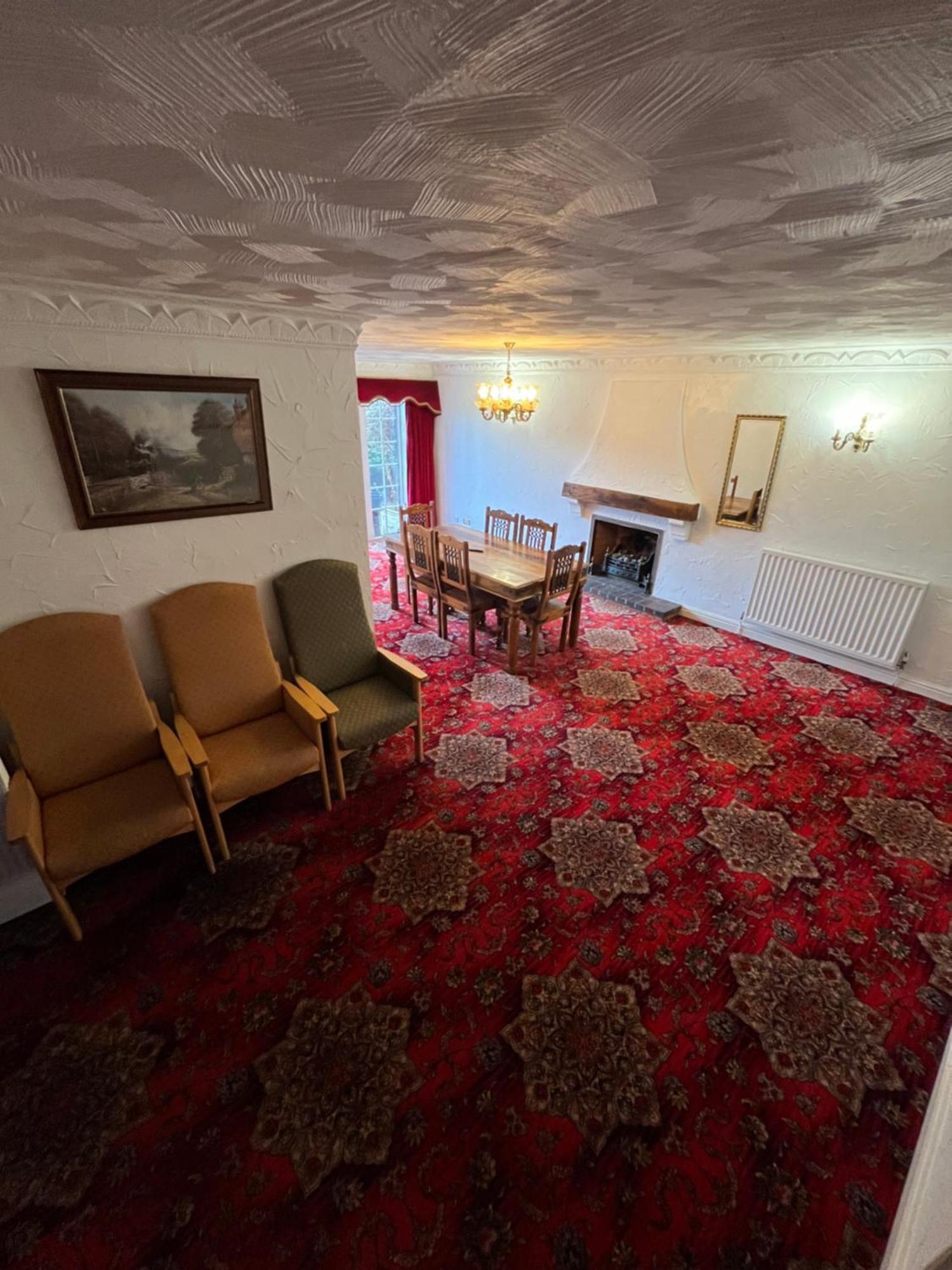 Unwind In Comfort At Cosy Caradus Your 4 Bedroom Home Sweet Home! 버밍엄 외부 사진